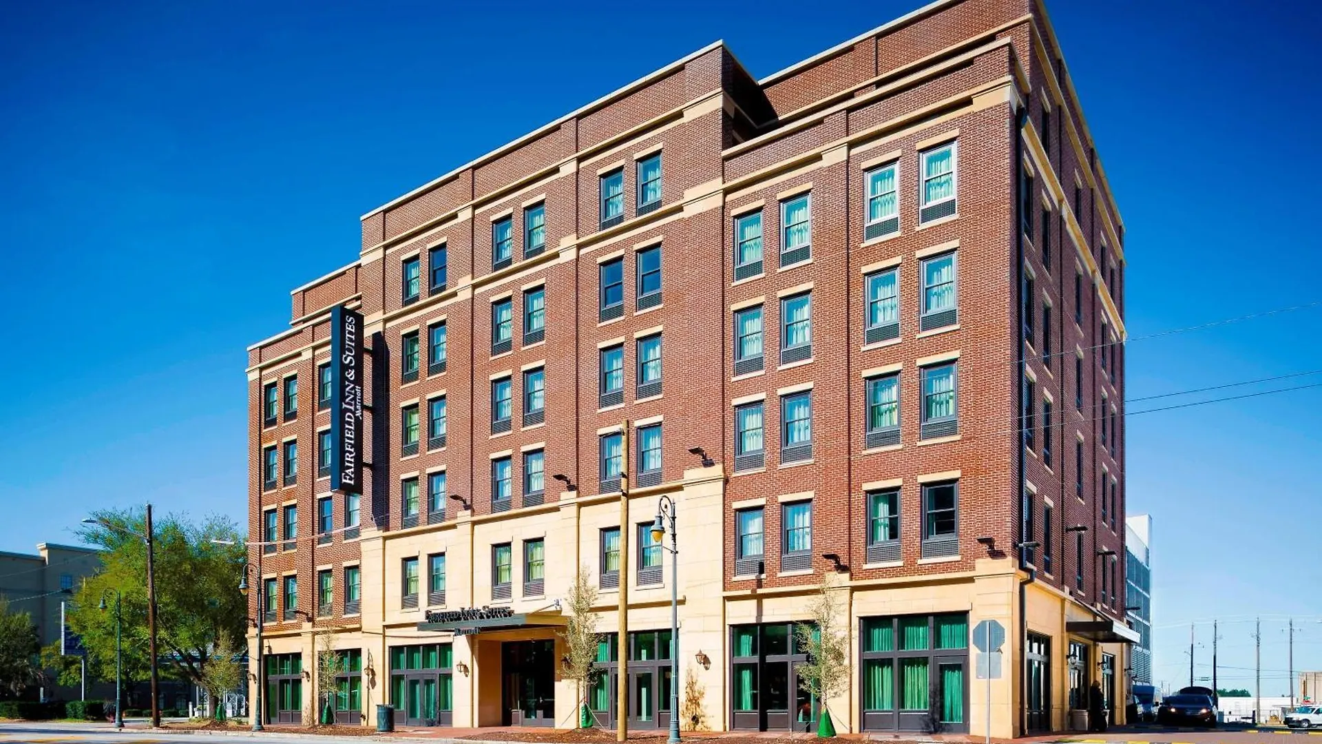 Hotel Fairfield Inn & Suites By Marriott Savannah Downtown Historic District